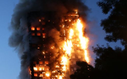 TOPSHOT-BRITAIN-INCIDENT-FIRE